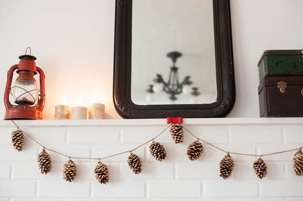 Zero Waste Christmas Decorations – Pine Cone Garland The Sweetest Ocassion