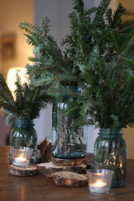Zero Waste Christmas Decorations – Mason Jar Tree Trimmings
